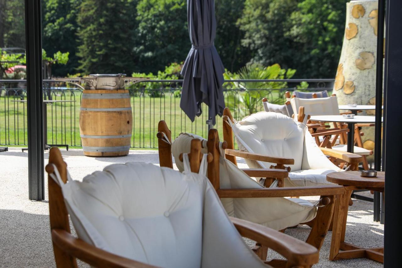 Sequoias Golf & Ressort Hotell Ruy-Montceau Exteriör bild