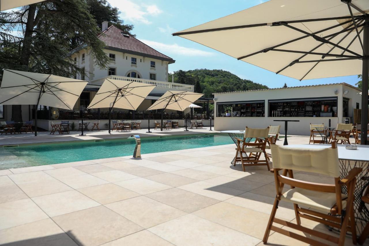 Sequoias Golf & Ressort Hotell Ruy-Montceau Exteriör bild