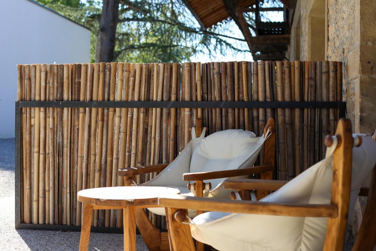 Sequoias Golf & Ressort Hotell Ruy-Montceau Exteriör bild