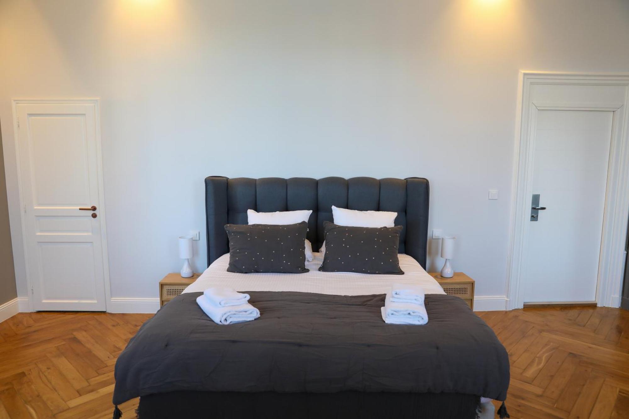 Sequoias Golf & Ressort Hotell Ruy-Montceau Exteriör bild