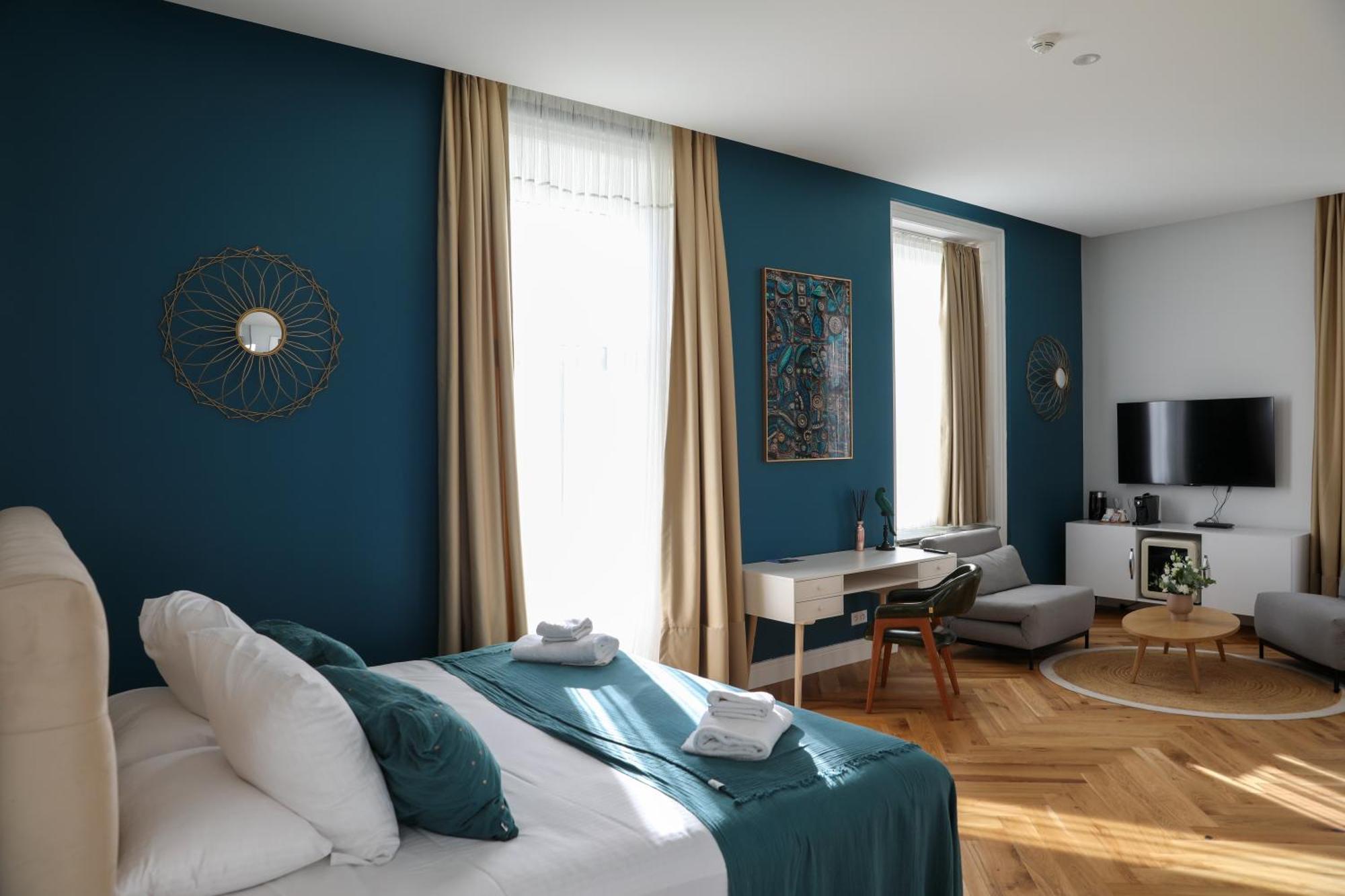 Sequoias Golf & Ressort Hotell Ruy-Montceau Exteriör bild